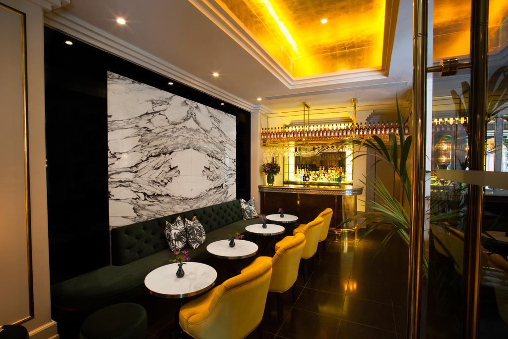 เดอะ เวสต์บิวรี โฮเต็ล Hotel ดับลิน ภายนอก รูปภาพ The bar at the Mandarin Oriental, London